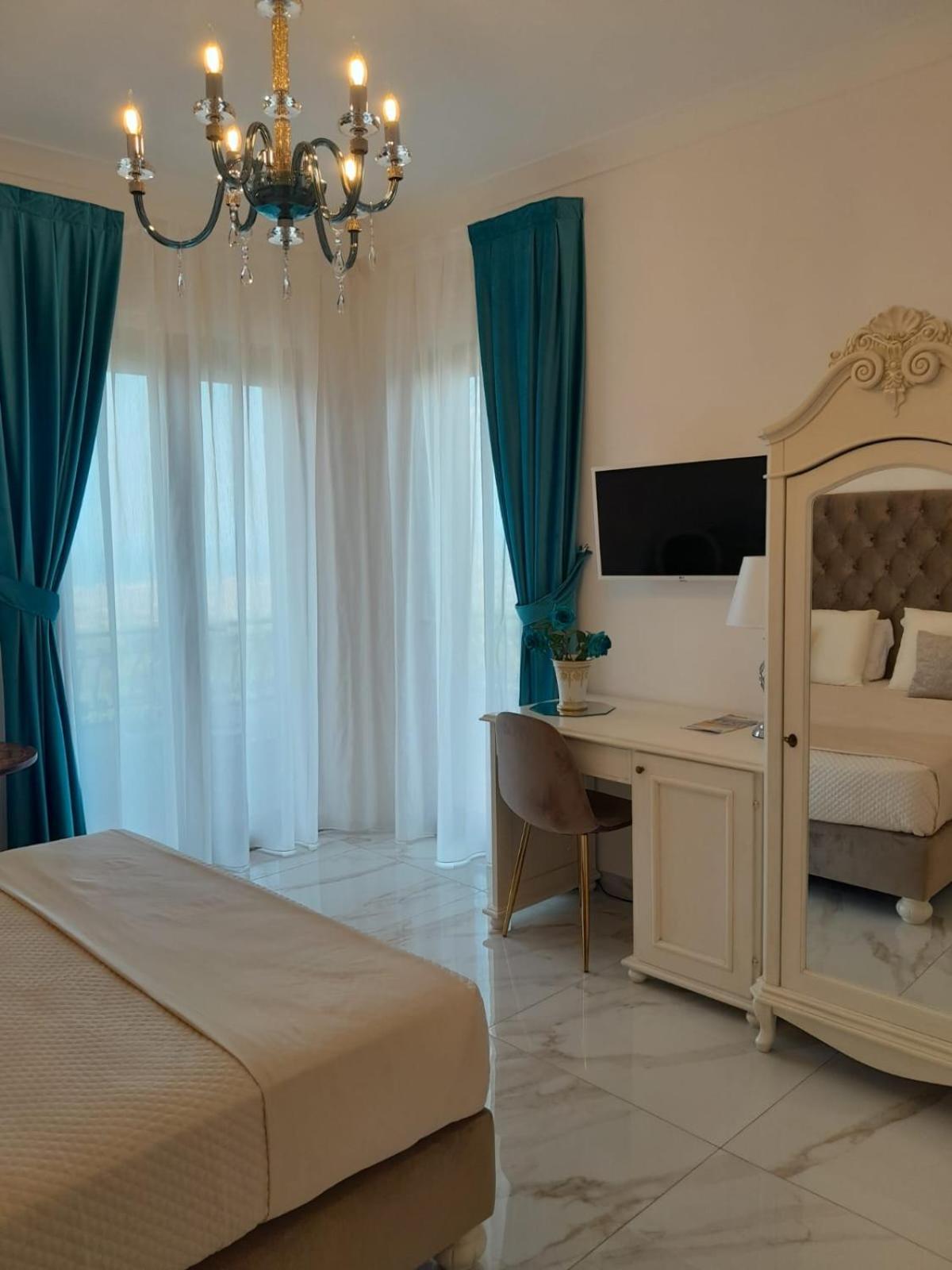 La Vigna Del Vento Bed & Breakfast Casola di Napoli Exterior photo