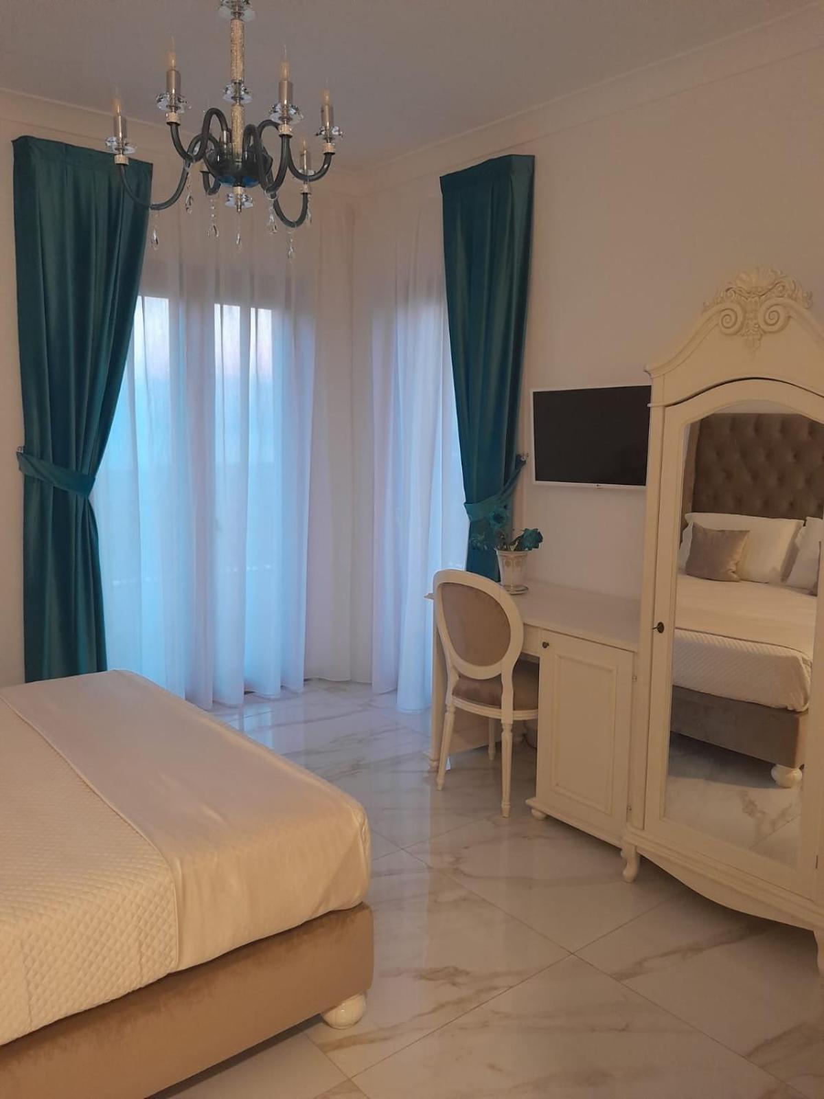 La Vigna Del Vento Bed & Breakfast Casola di Napoli Exterior photo