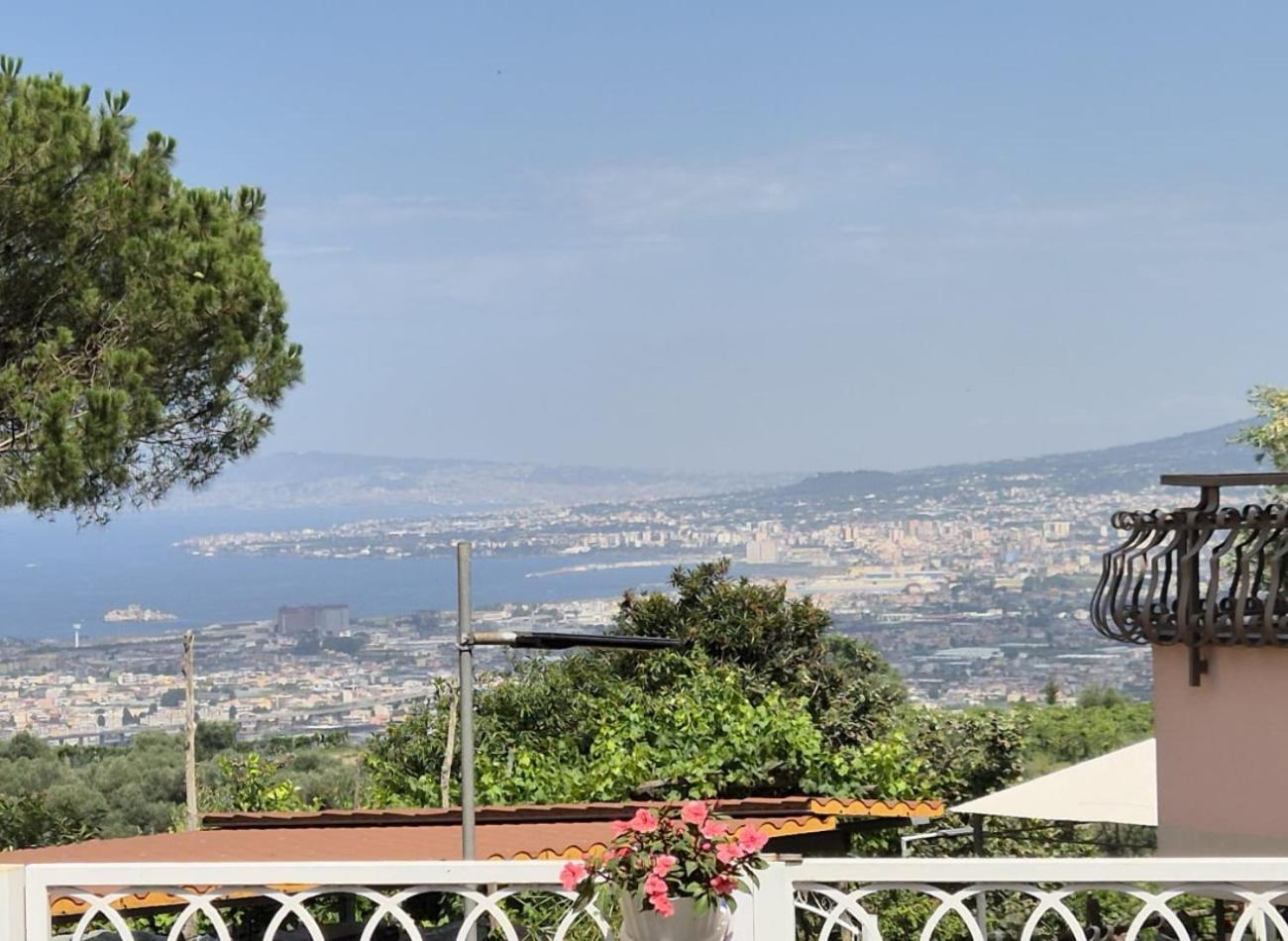 La Vigna Del Vento Bed & Breakfast Casola di Napoli Exterior photo